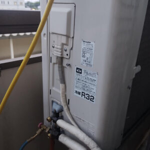 シャープ製エアコン室外機AY-H28TDY